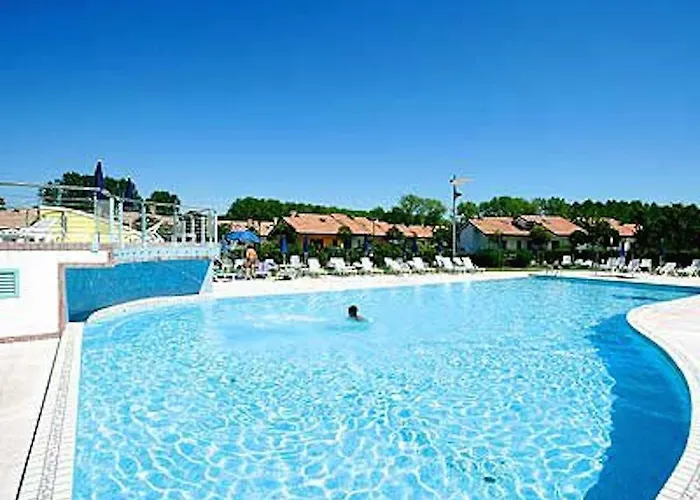 Casabianca Resort Villas